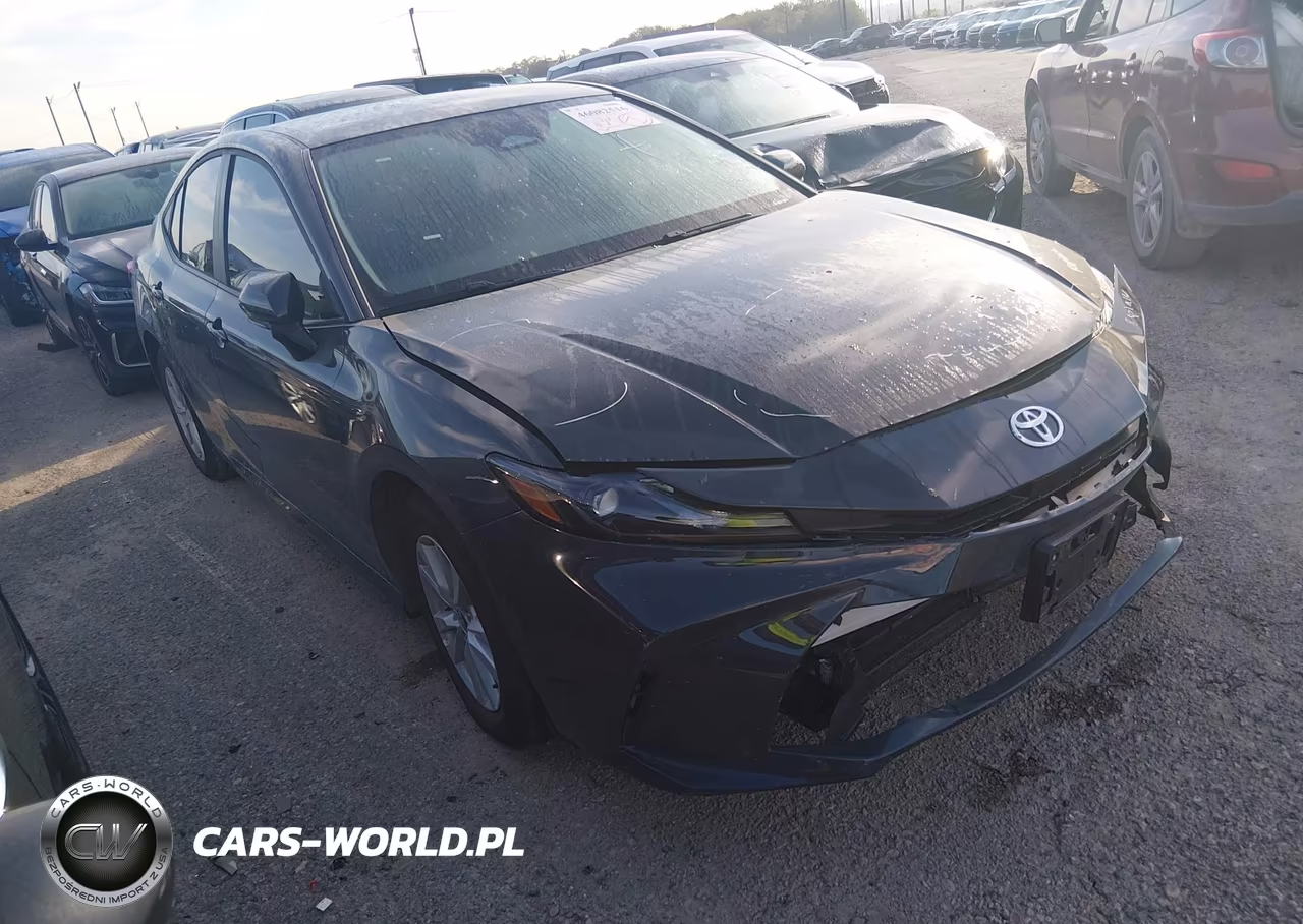 2026 Toyota Camry Le – zdjęcie 1 z 17