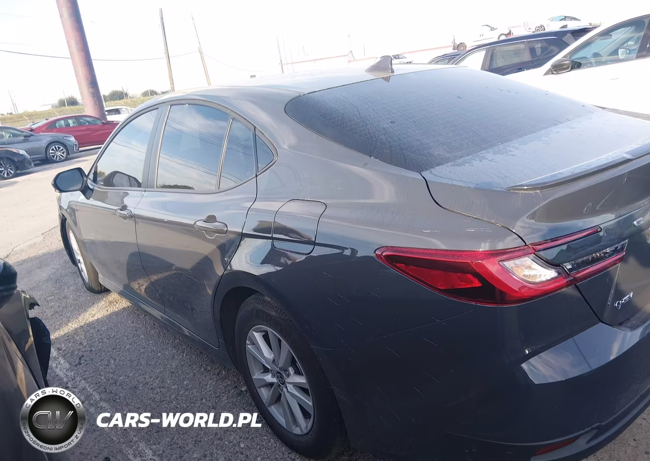 2026 Toyota Camry Le VIN:4T1DAACK5TU280041 - 15