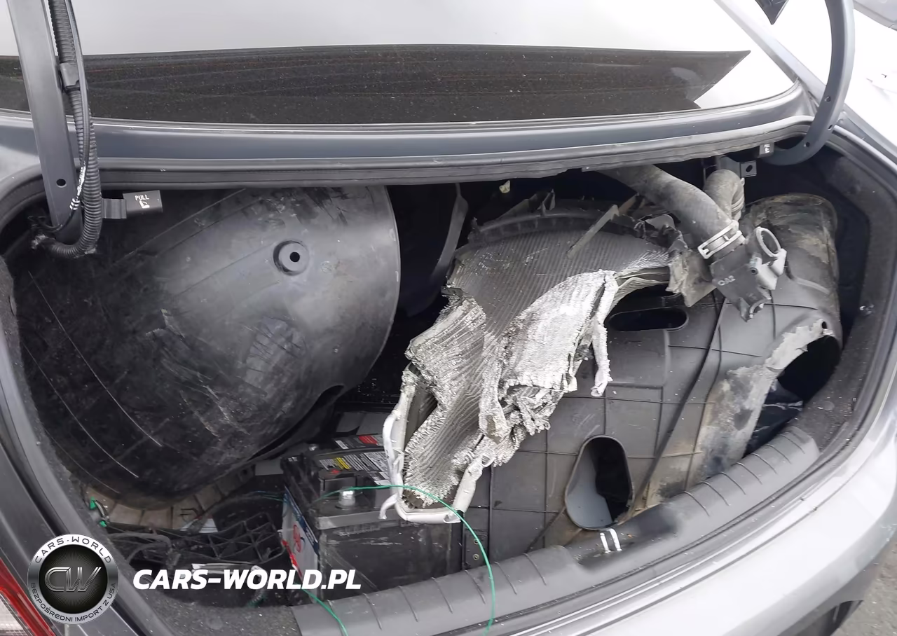 2019 Hyundai Elantra Limited VIN:5NPD84LFXKH495413 - 12