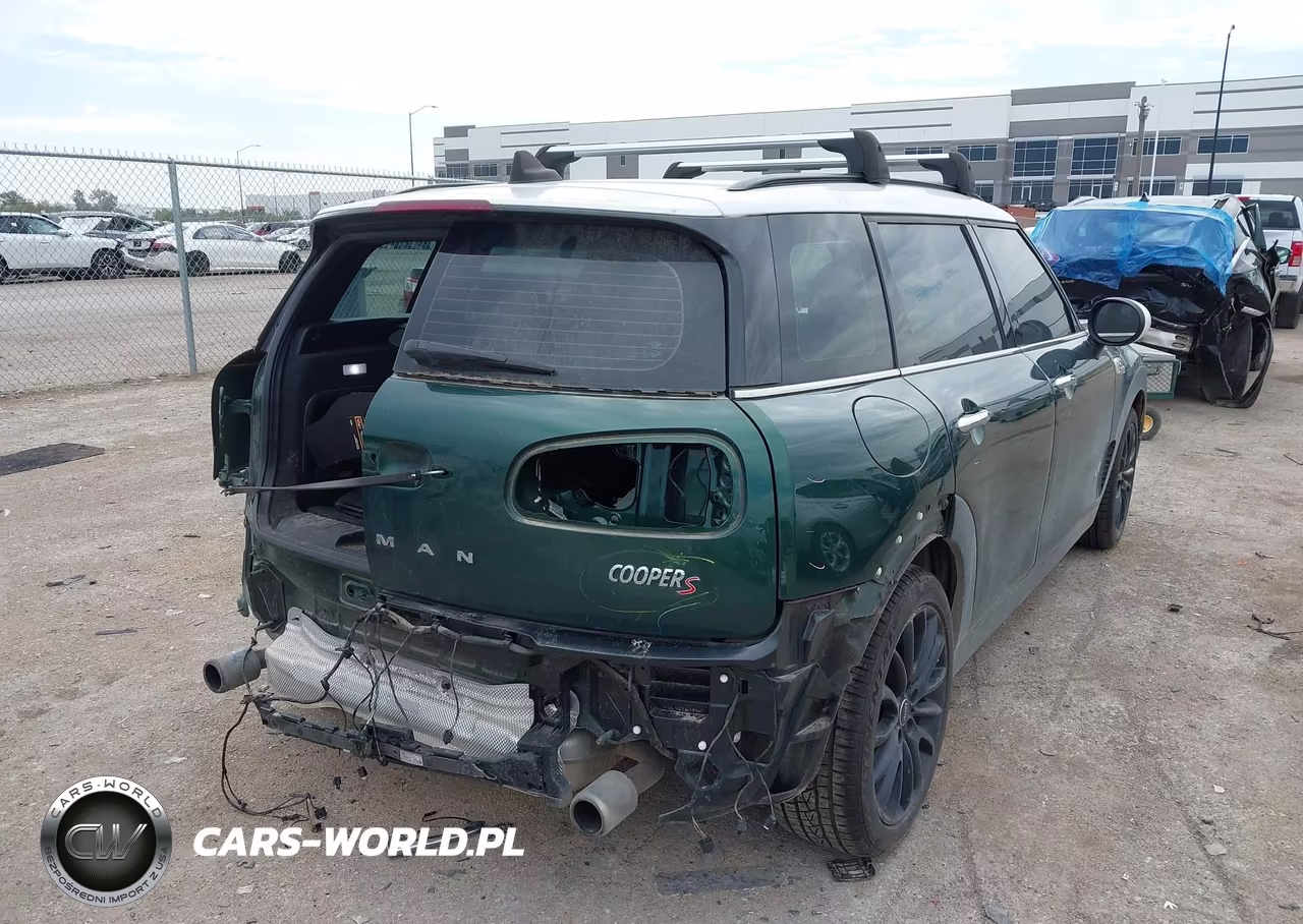 2017 Mini Clubman Cooper S VIN:WMWLU5C34H2E83948 - 4