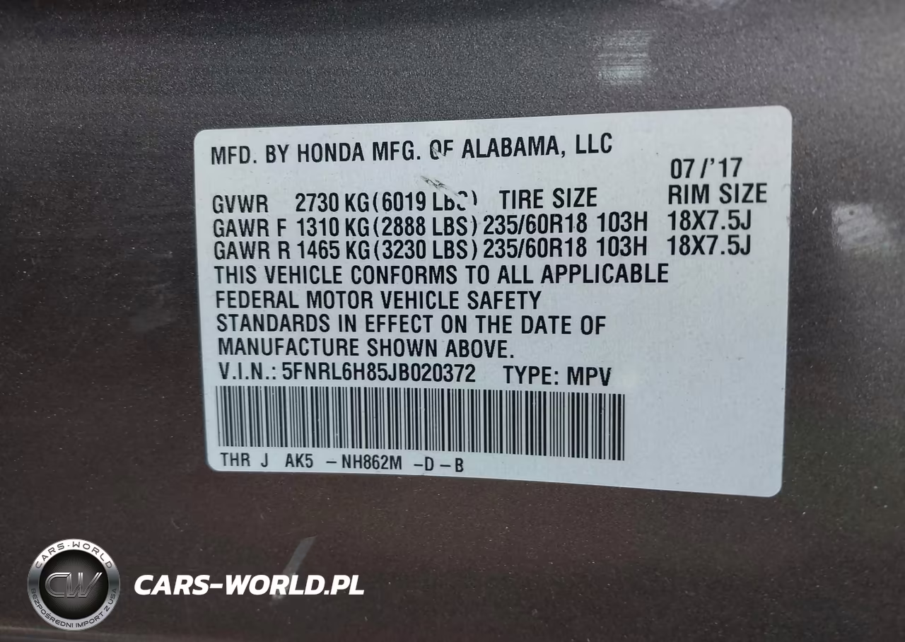 2018 Honda Odyssey Touring VIN:5FNRL6H85JB020372 - 9