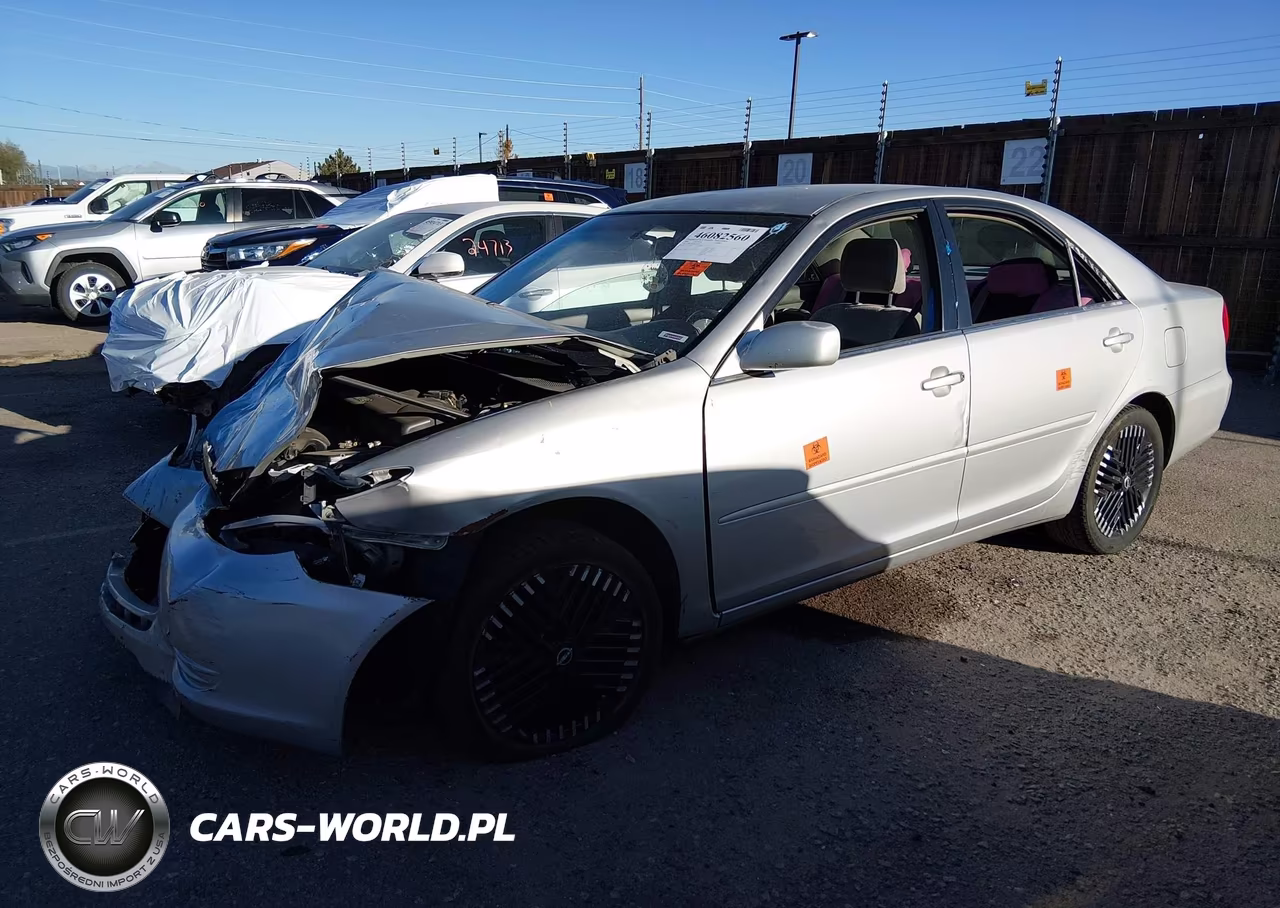 2004 Toyota Camry Le VIN:4T1BE30KX4U314679 - 2