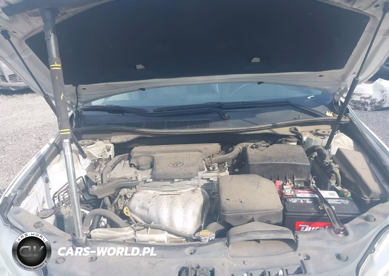 2015 Toyota Camry Le VIN:4T1BF1FKXFU925517 - 10