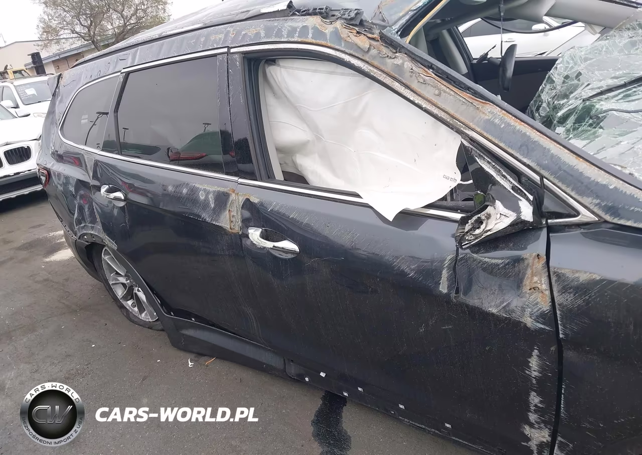 2018 Hyundai Santa Fe Se VIN:KM8SM4HF3JU271864 - 13