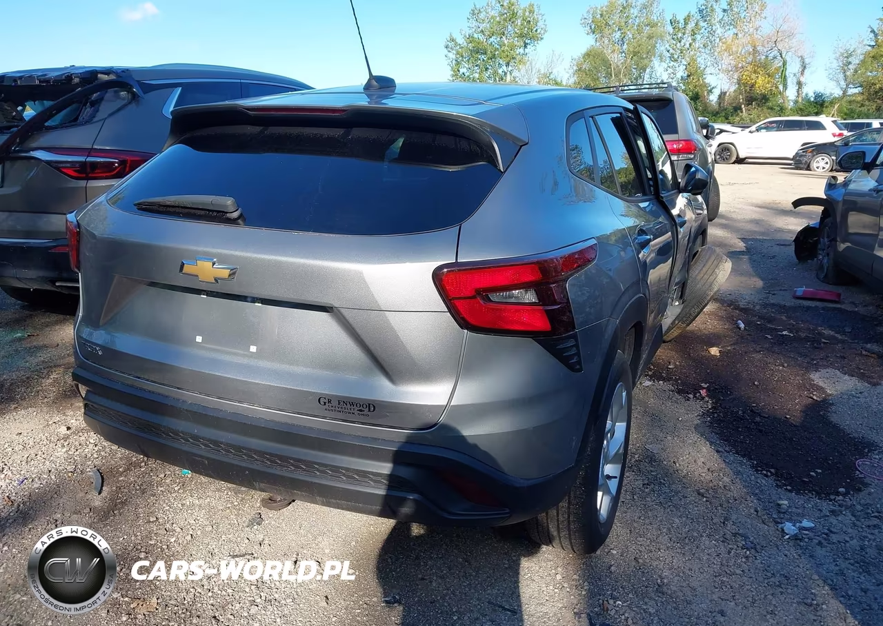 2024 Chevrolet Trax Fwd Sp VIN:KL77LFE25RC095604 - 4