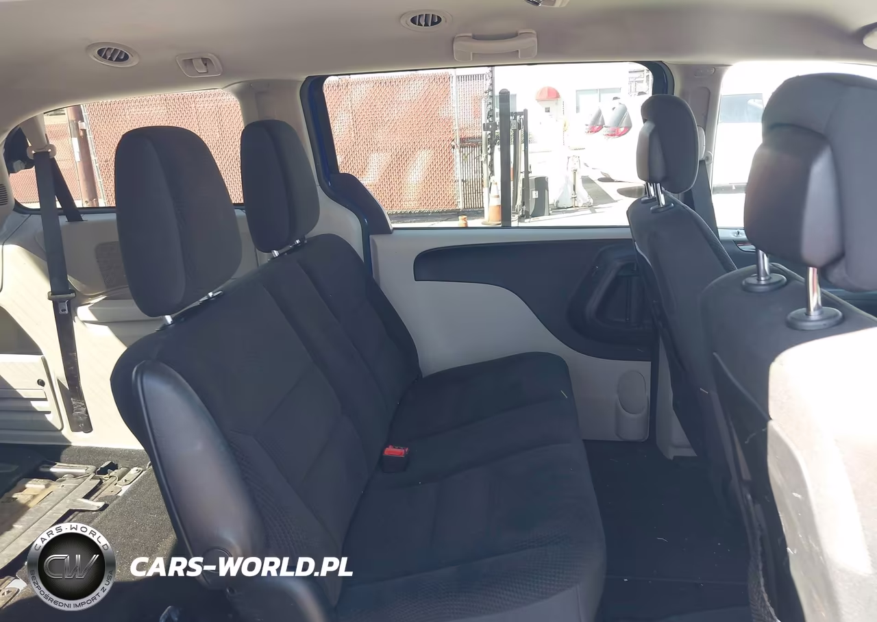 2018 Dodge Grand Caravan Se VIN:2C4RDGBG3JR311797 - 8