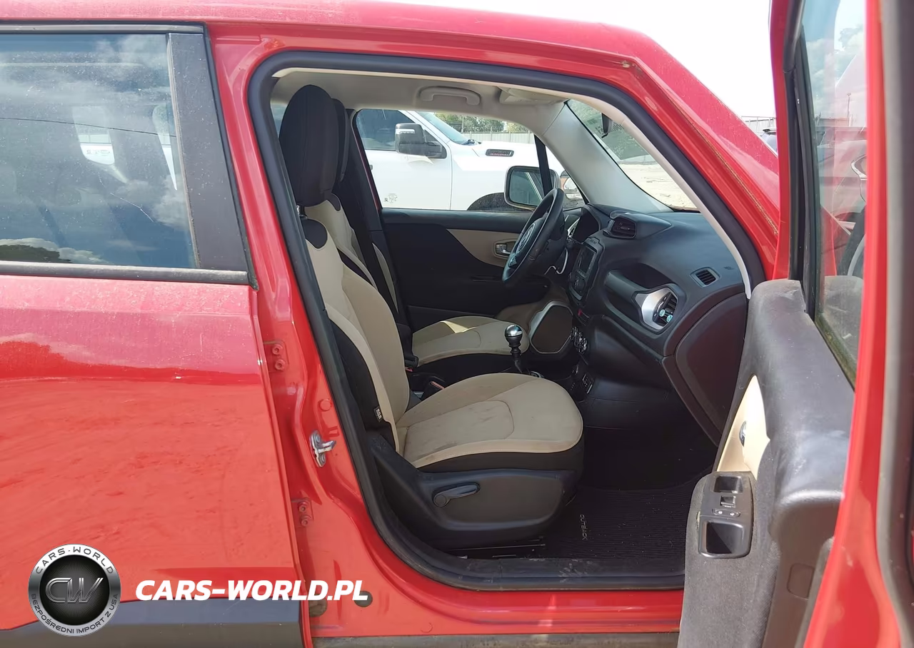2015 Jeep Renegade Sport VIN:ZACCJBAH3FPC03851 - 5