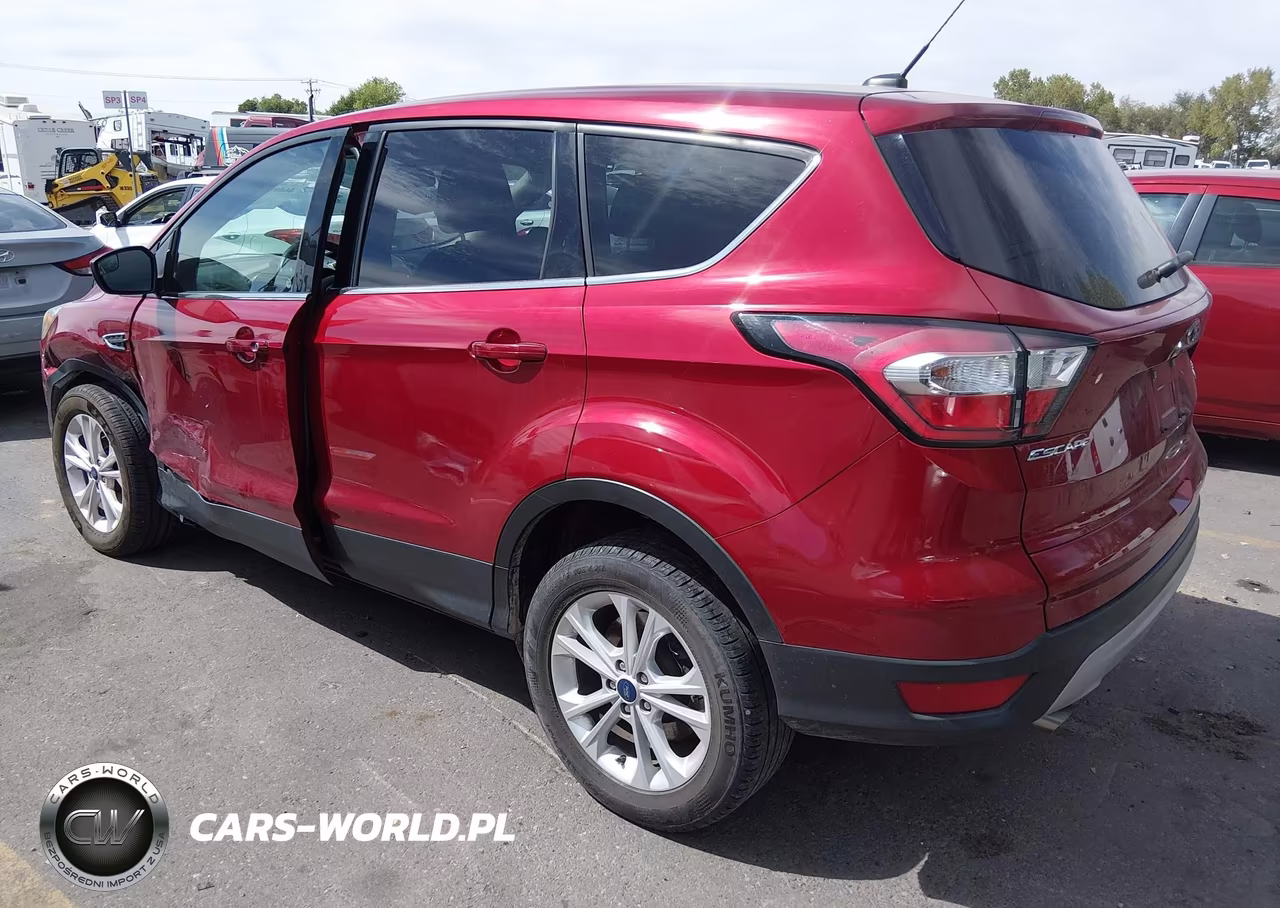 2017 Ford Escape Se VIN:1FMCU0GD9HUE91615 - 3