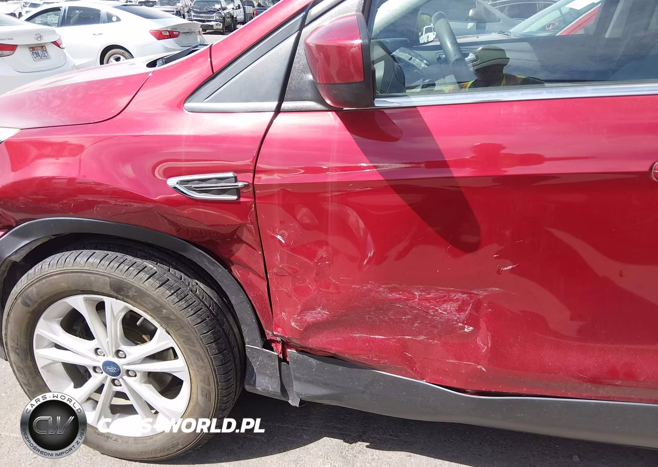 2017 Ford Escape Se VIN:1FMCU0GD9HUE91615 - 6