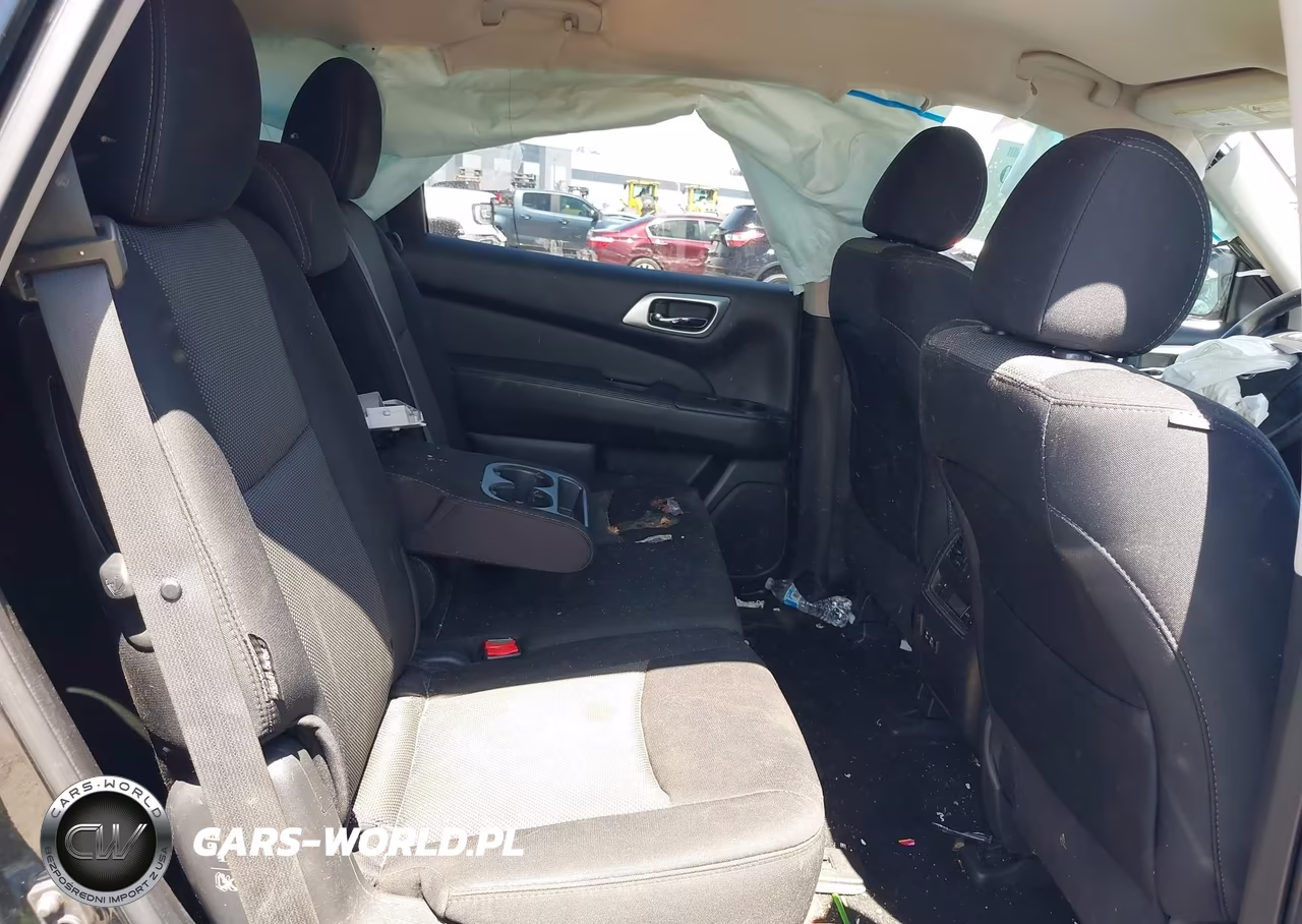 2019 Nissan Pathfinder S VIN:5N1DR2MN5KC633969 - 8