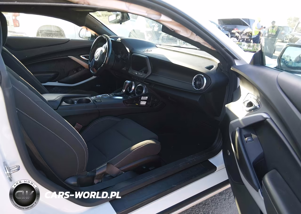 2021 Chevrolet Camaro Rwd 1Lt VIN:1G1FB1RS1M0142404 - 5