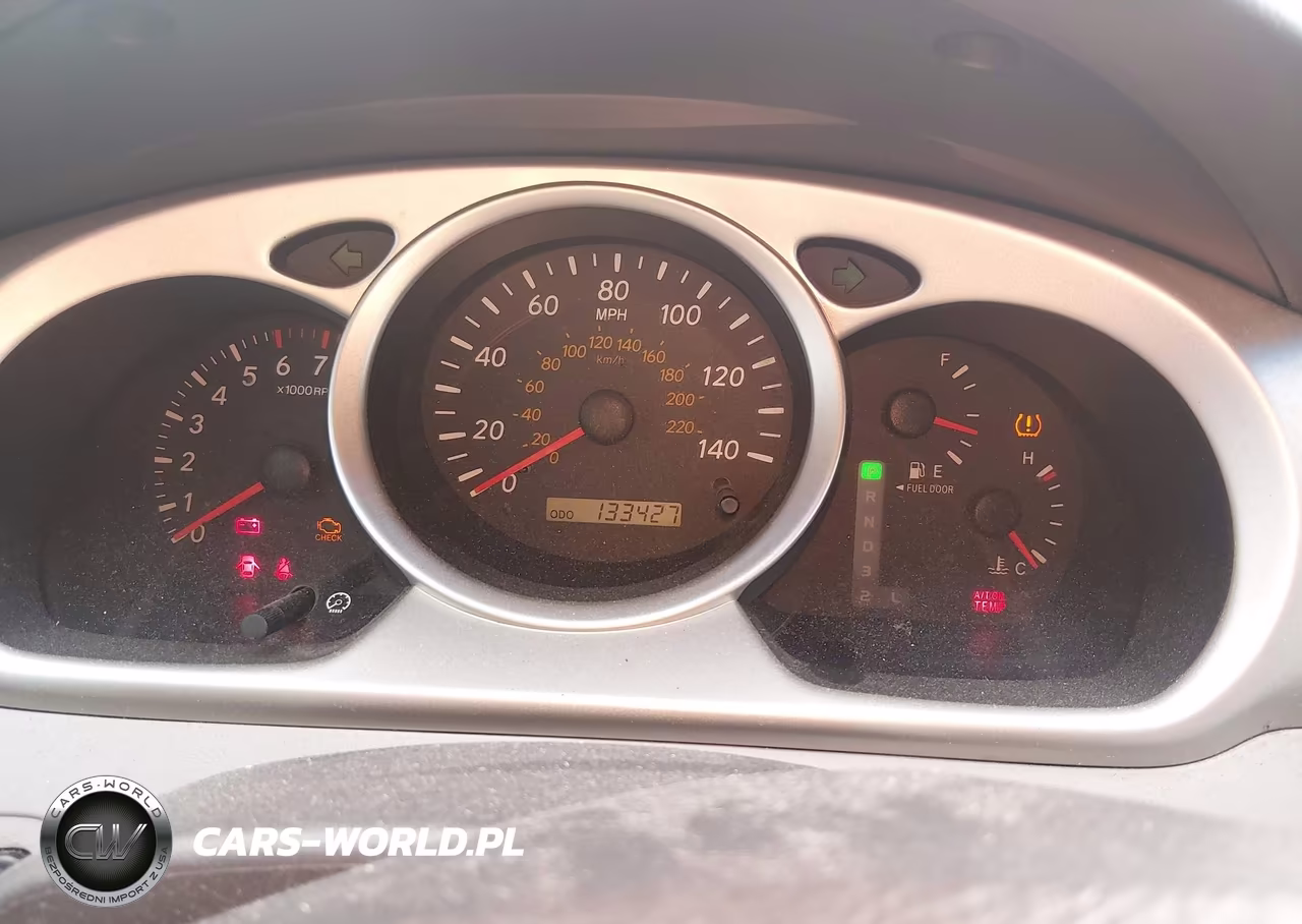 2005 Toyota Highlander V6 VIN:JTEEP21A450110721 - 7