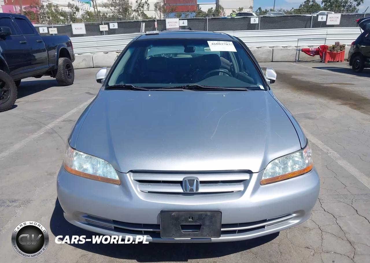 2001 Honda Accord 3.0 Ex VIN:1HGCG16581A030930 - 12