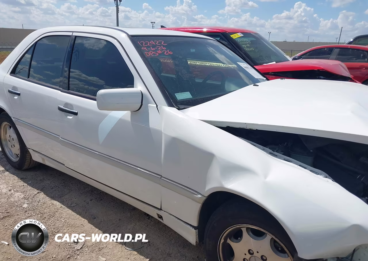 2000 Mercedes-Benz C 230 Kompressor VIN:WDBHA24G3YA822153 - 13