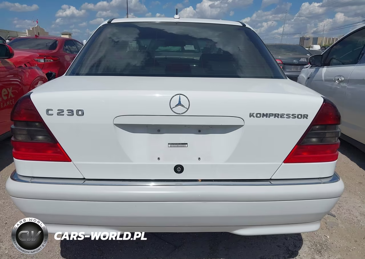 2000 Mercedes-Benz C 230 Kompressor VIN:WDBHA24G3YA822153 - 16