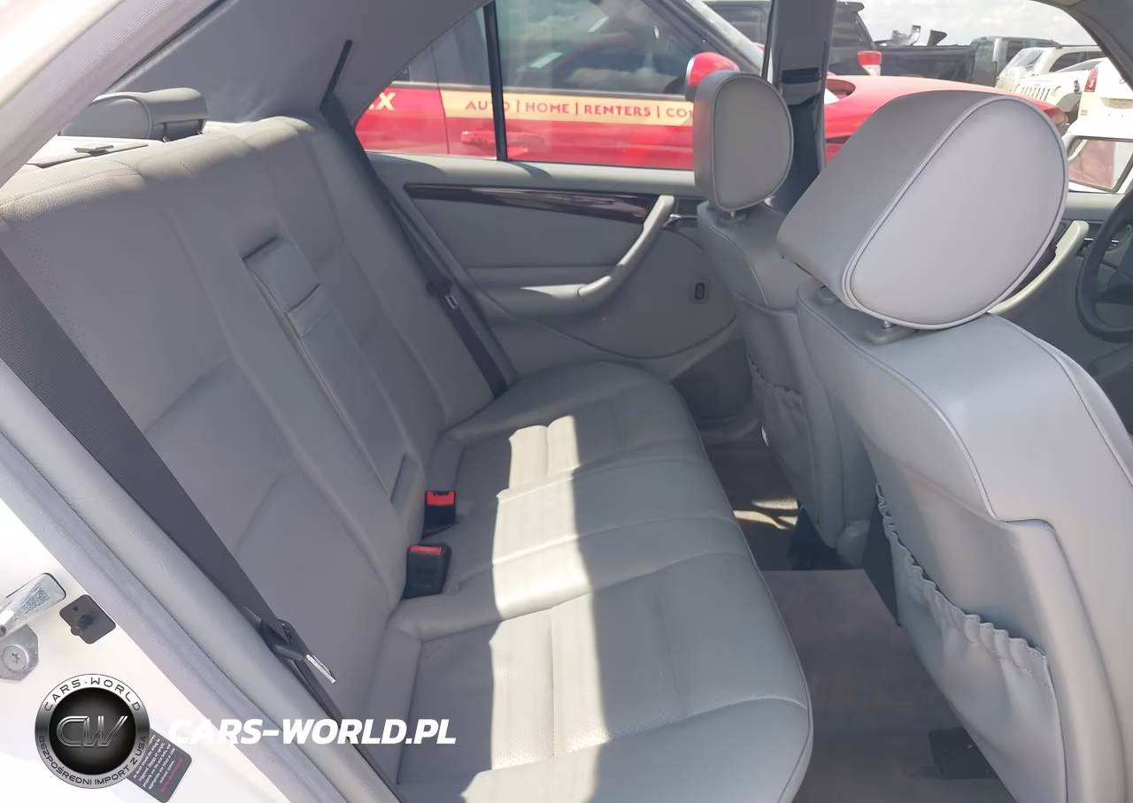 2000 Mercedes-Benz C 230 Kompressor VIN:WDBHA24G3YA822153 - 8