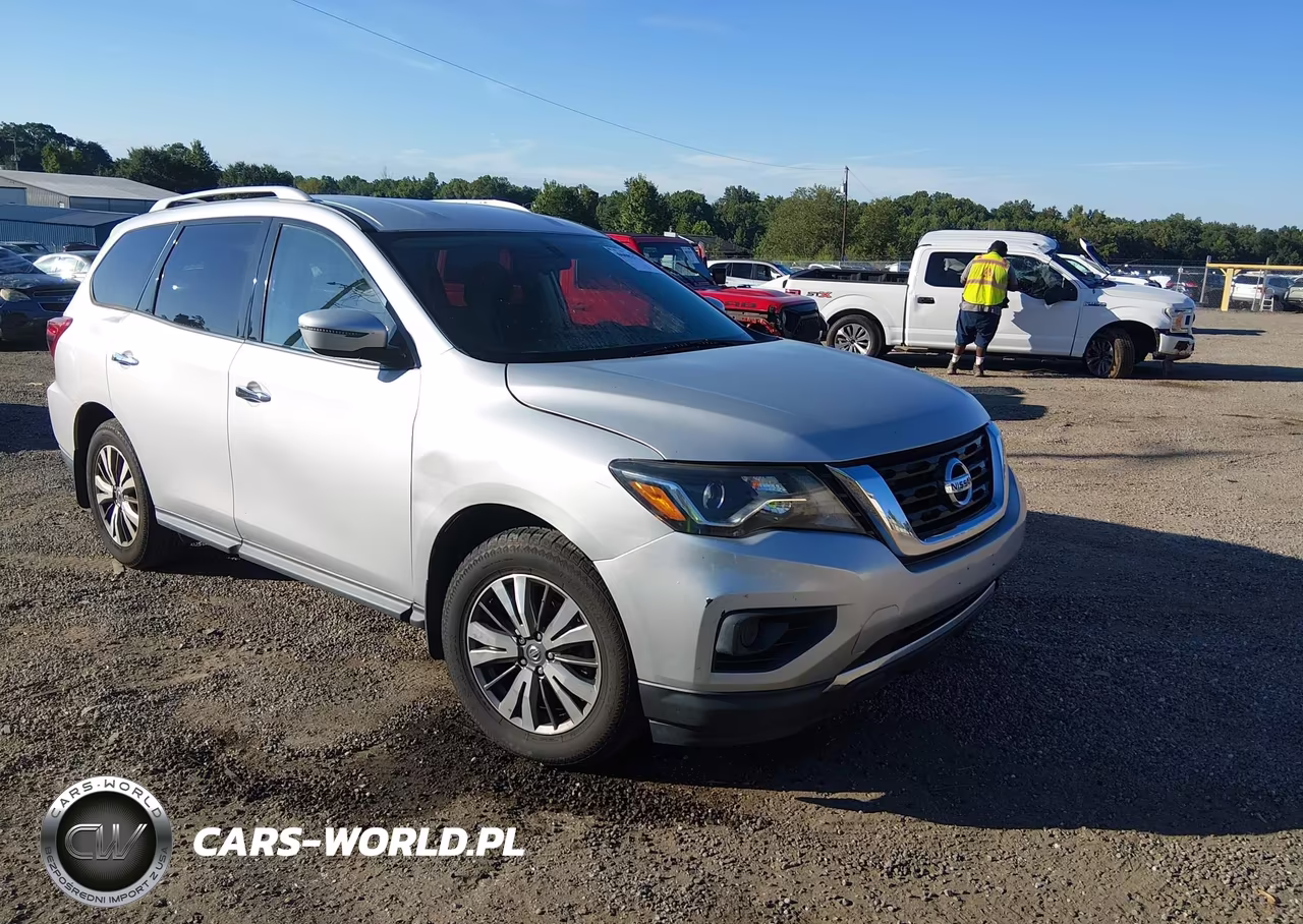 2019 Nissan Pathfinder S