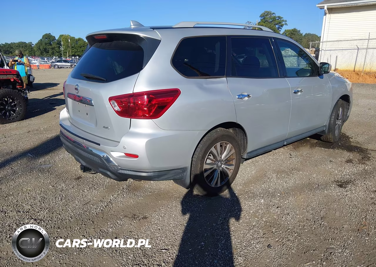 2019 Nissan Pathfinder S VIN:5N1DR2MM6KC630151 - 4