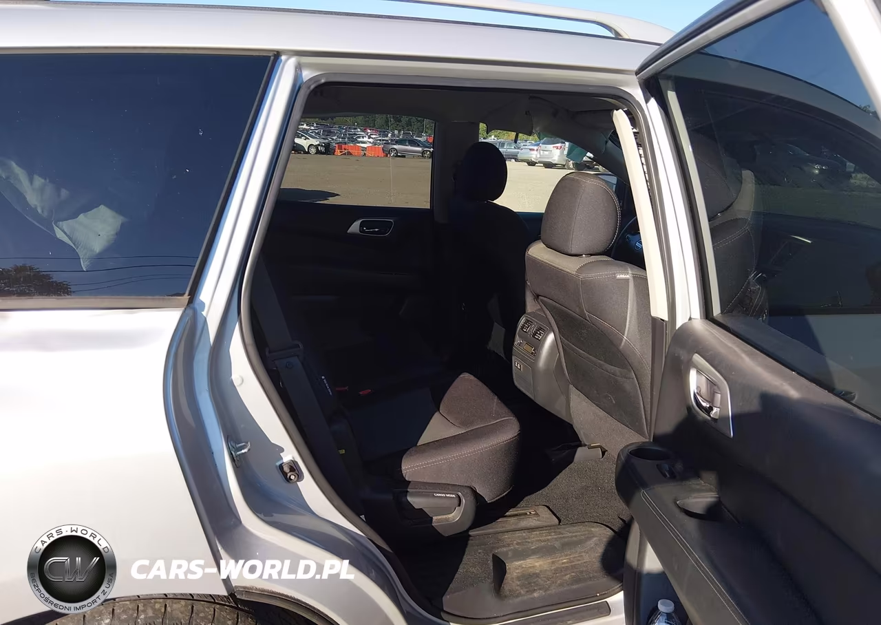 2019 Nissan Pathfinder S VIN:5N1DR2MM6KC630151 - 8