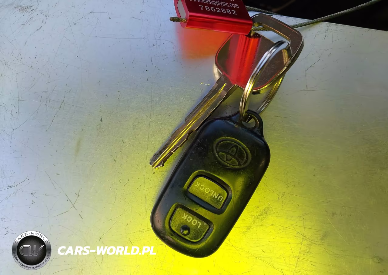 2004 Toyota Corolla S VIN:1NXBR32E14Z220444 - 11