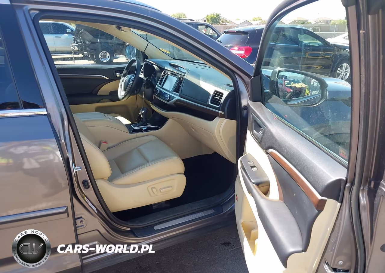 2015 Toyota Highlander Limited V6 VIN:5TDYKRFH3FS106253 - 5