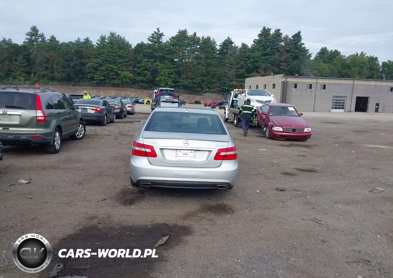 2013 Mercedes-Benz E 350 4Matic VIN:WDDHF8JB9DA770641 - 16