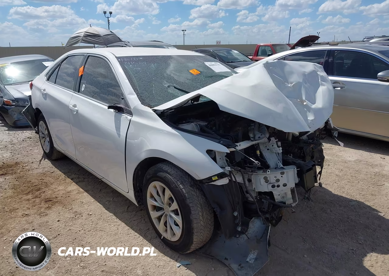 2015 Toyota Camry Le