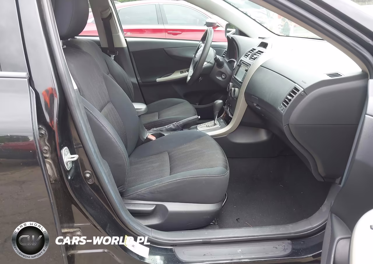 2012 Toyota Corolla S VIN:2T1BU4EE3CC855262 - 5