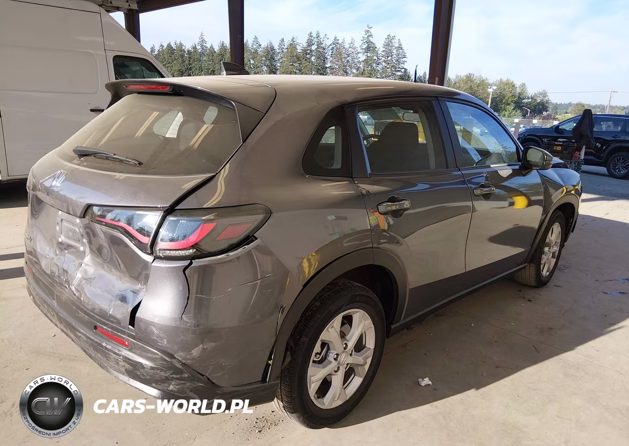 2025 Honda Hr-V Awd Lx VIN:3CZRZ2H32SM765132 - 4