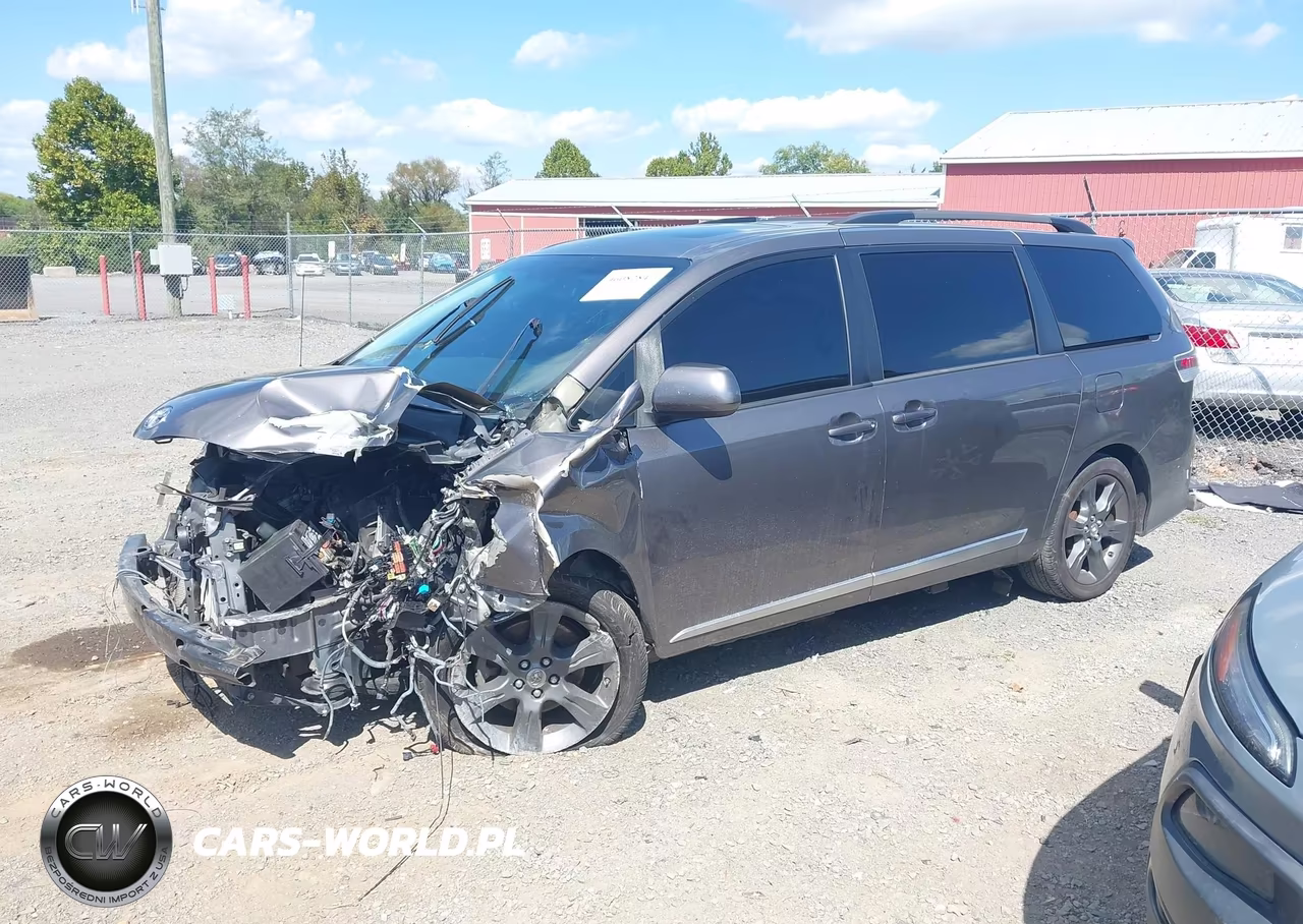2011 Toyota Sienna Se VIN:5TDXK3DC9BS135105 - 2