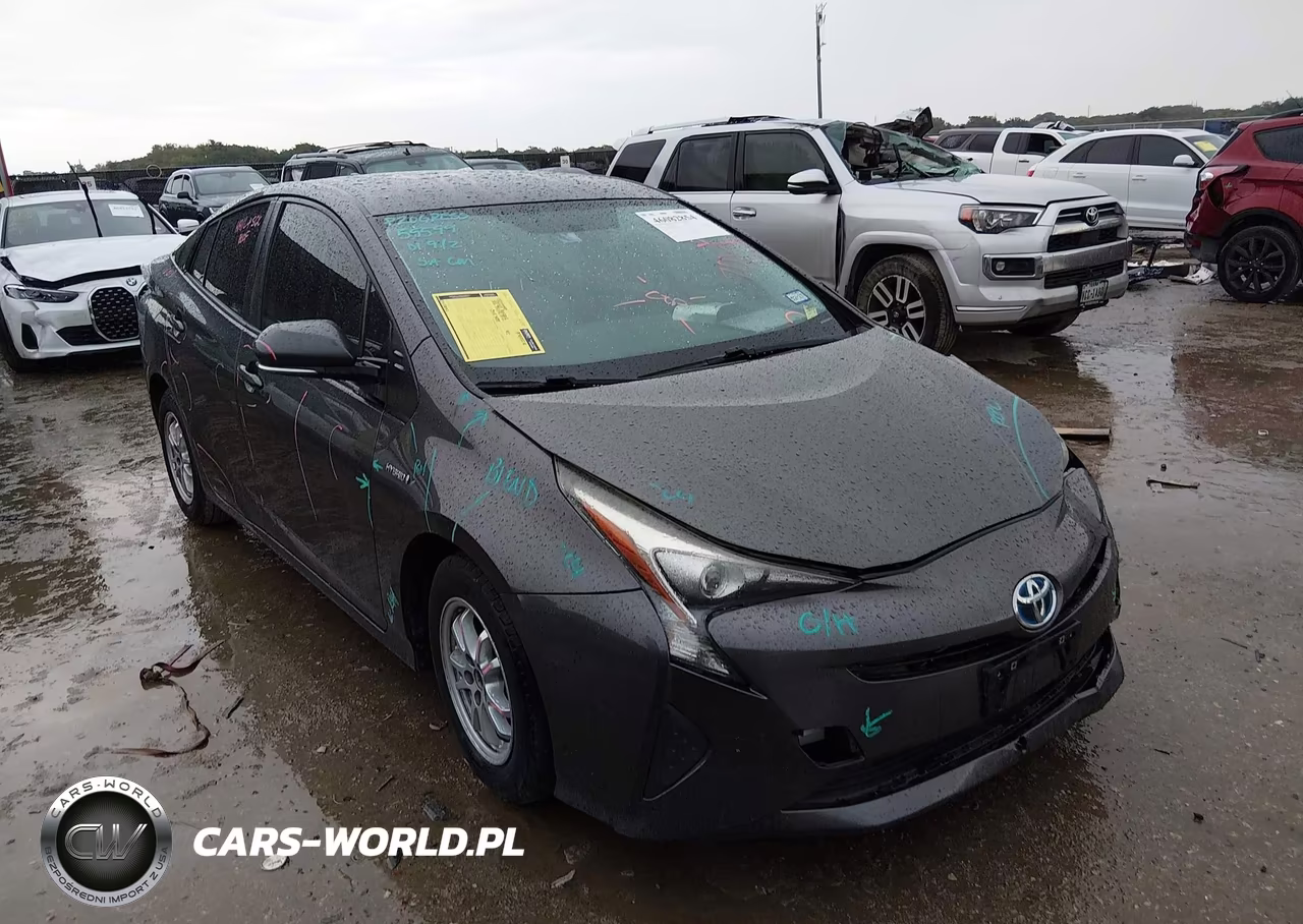2016 Toyota Prius Two