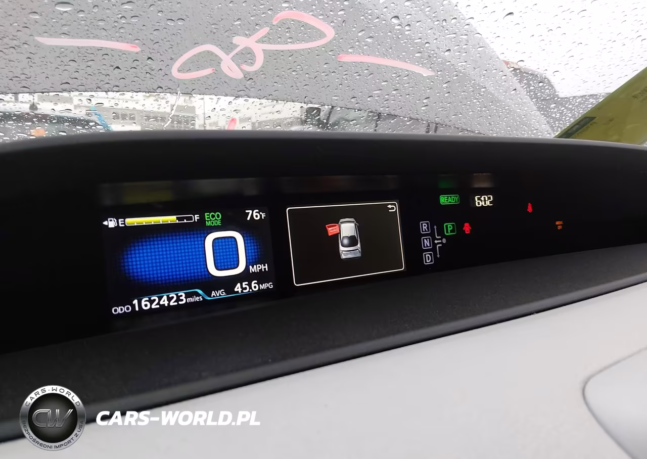 2016 Toyota Prius Two VIN:JTDKBRFU9G3507036 - 7