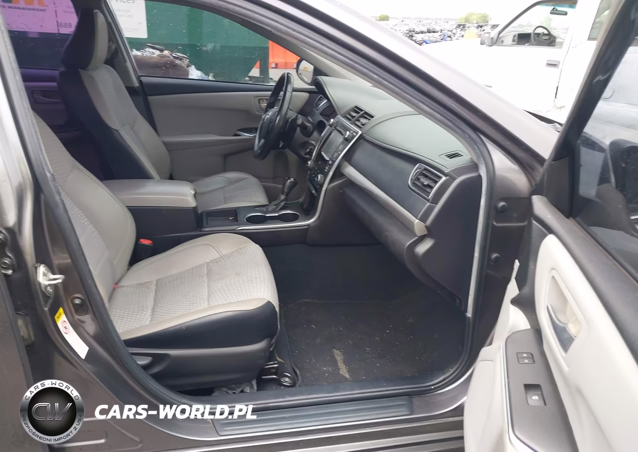 2015 Toyota Camry Se VIN:4T1BF1FK0FU033597 - 5