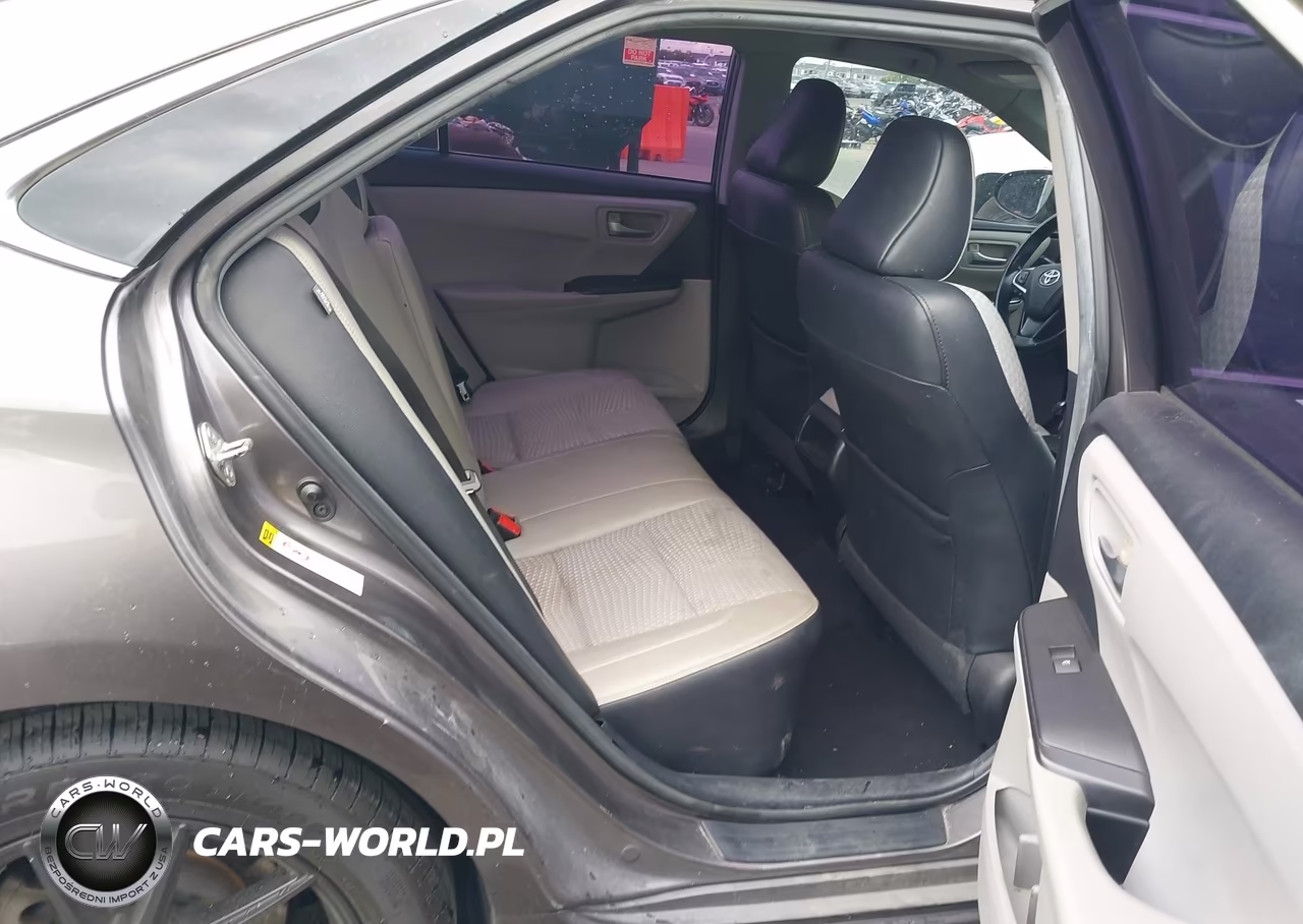 2015 Toyota Camry Se VIN:4T1BF1FK0FU033597 - 8