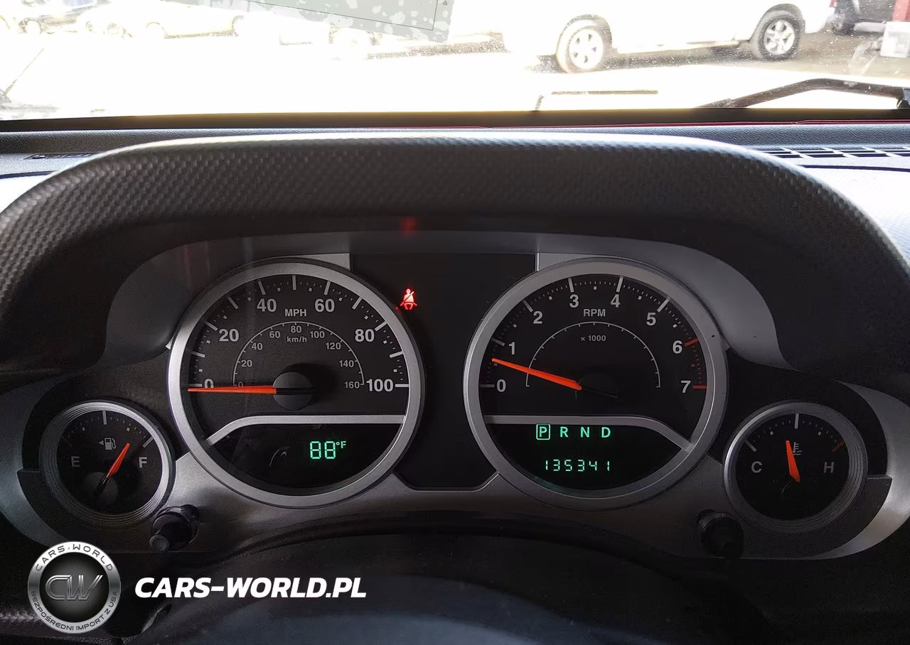 2009 Jeep Wrangler Unlimited Rubicon VIN:1J4GA691X9L757701 - 7