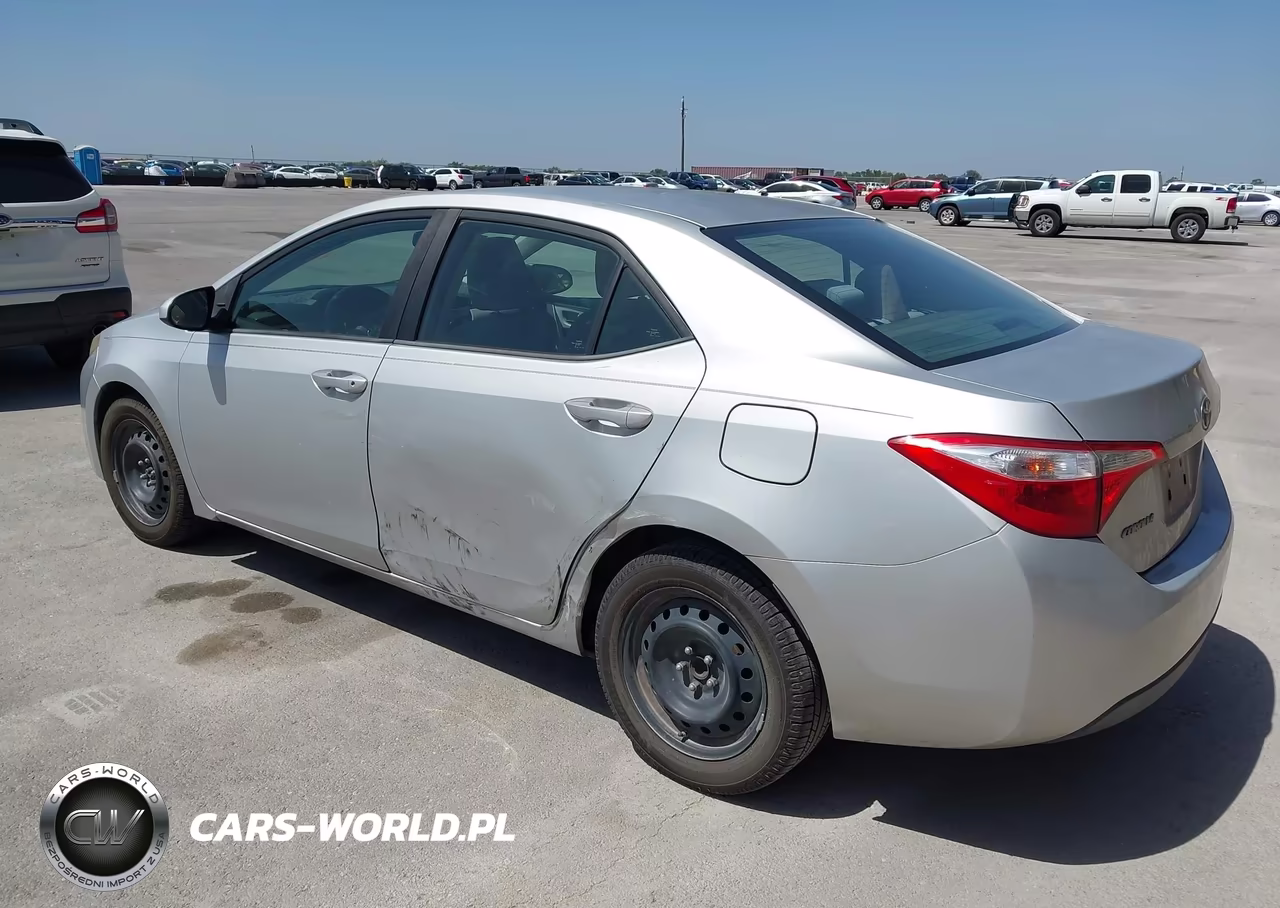 2014 Toyota Corolla Le VIN:5YFBURHE4EP091871 - 3
