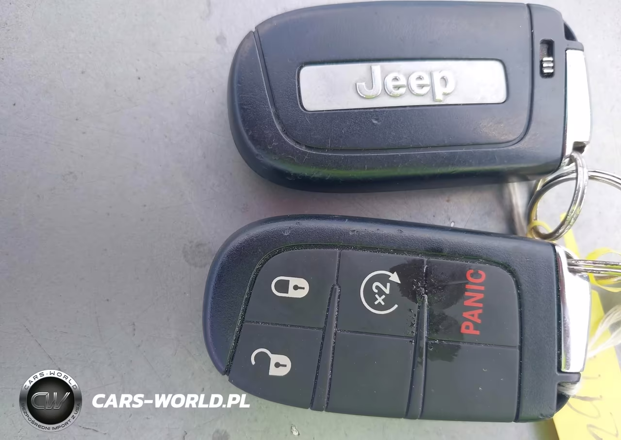 2025 Jeep Compass Latitude 4X4 VIN:3C4NJDBN9ST568062 - 11