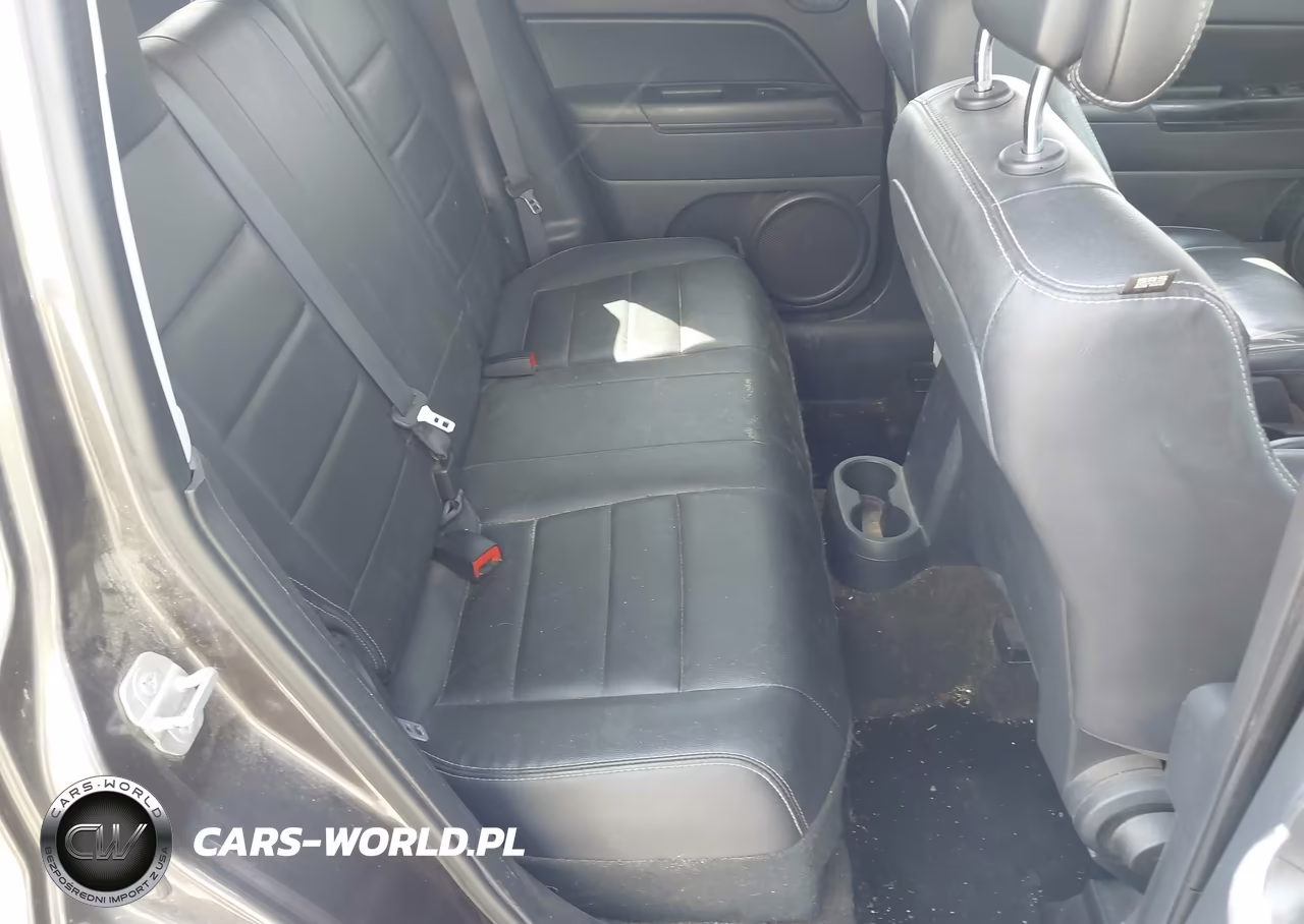 2015 Jeep Patriot High Altitude Edition VIN:1C4NJRFB4FD317328 - 8