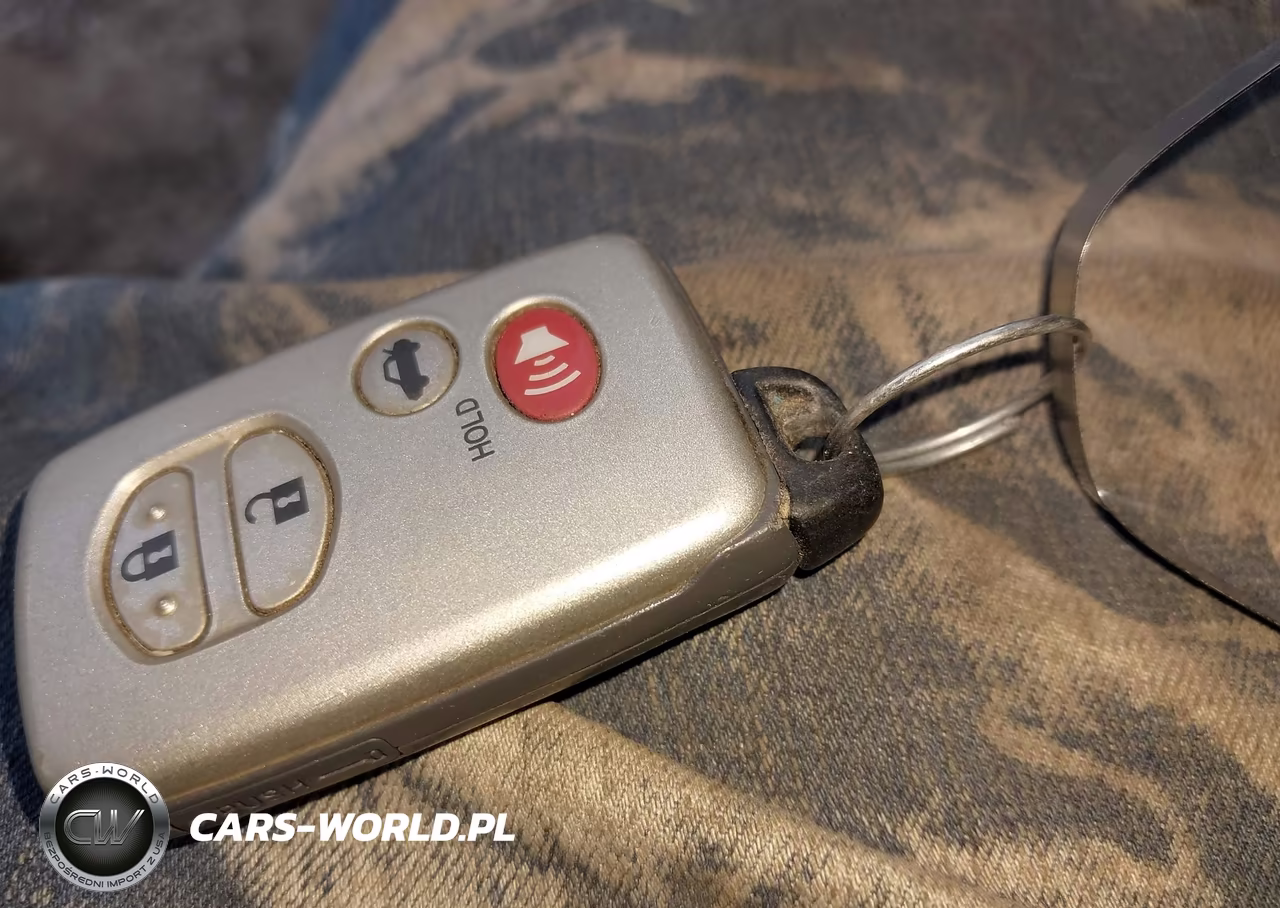 2010 Toyota Camry Hybrid VIN:4T1BB3EK1AU120393 - 11