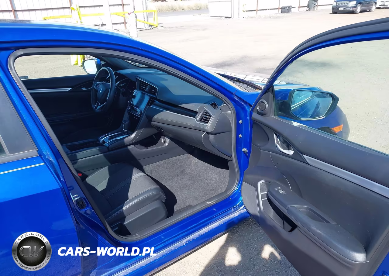 2019 Honda Civic Sport VIN:19XFC2F85KE029711 - 5