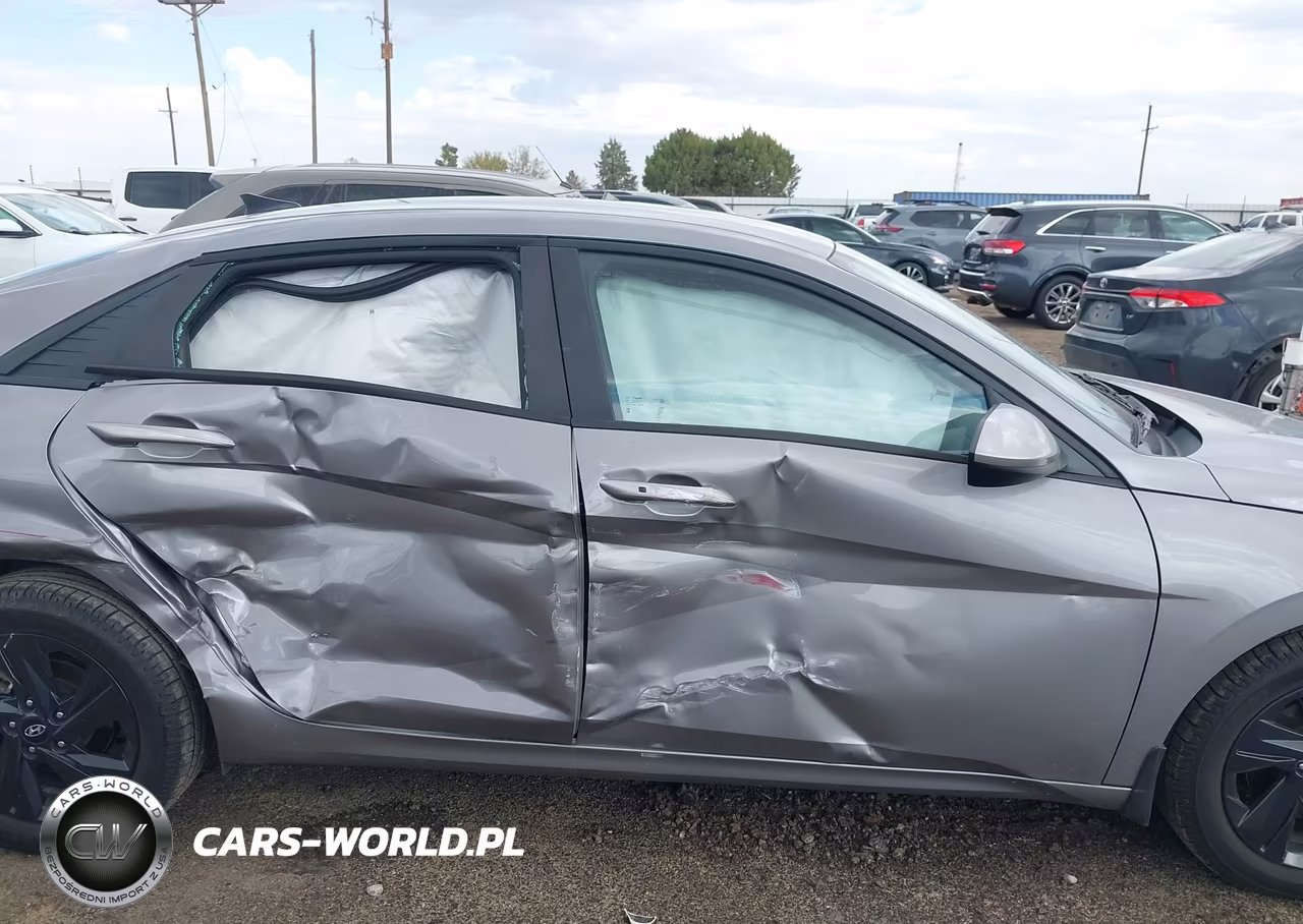 2023 Hyundai Elantra Sel VIN:KMHLM4AG6PU561256 - 13