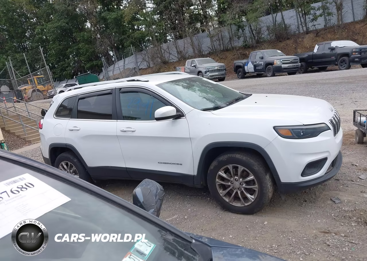 2019 Jeep Cherokee Latitude Plus 4X4 VIN:1C4PJMLB4KD398390 - 13