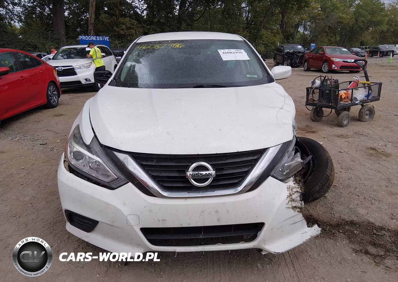 2018 Nissan Altima 2.5 S VIN:1N4AL3AP1JC161682 - 11