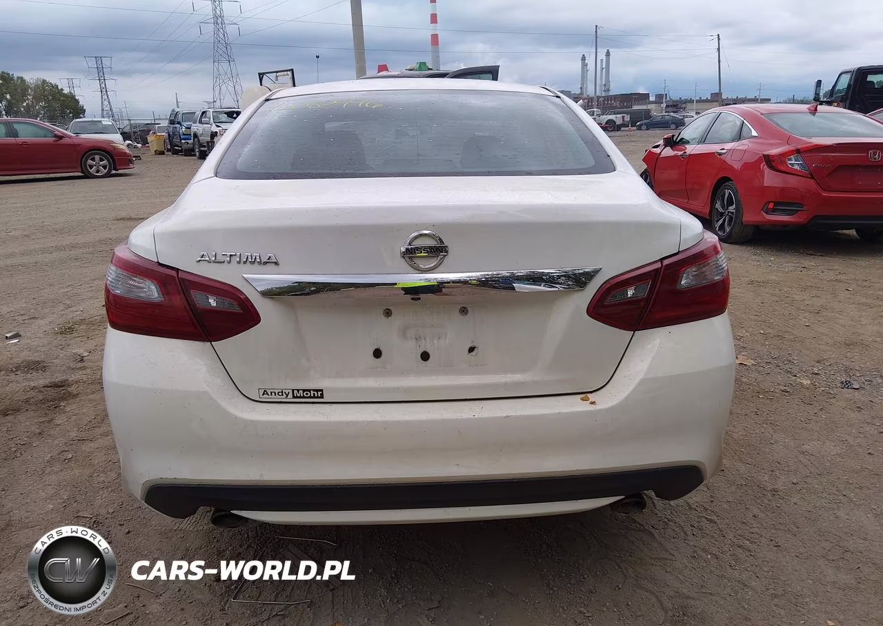 2018 Nissan Altima 2.5 S VIN:1N4AL3AP1JC161682 - 15