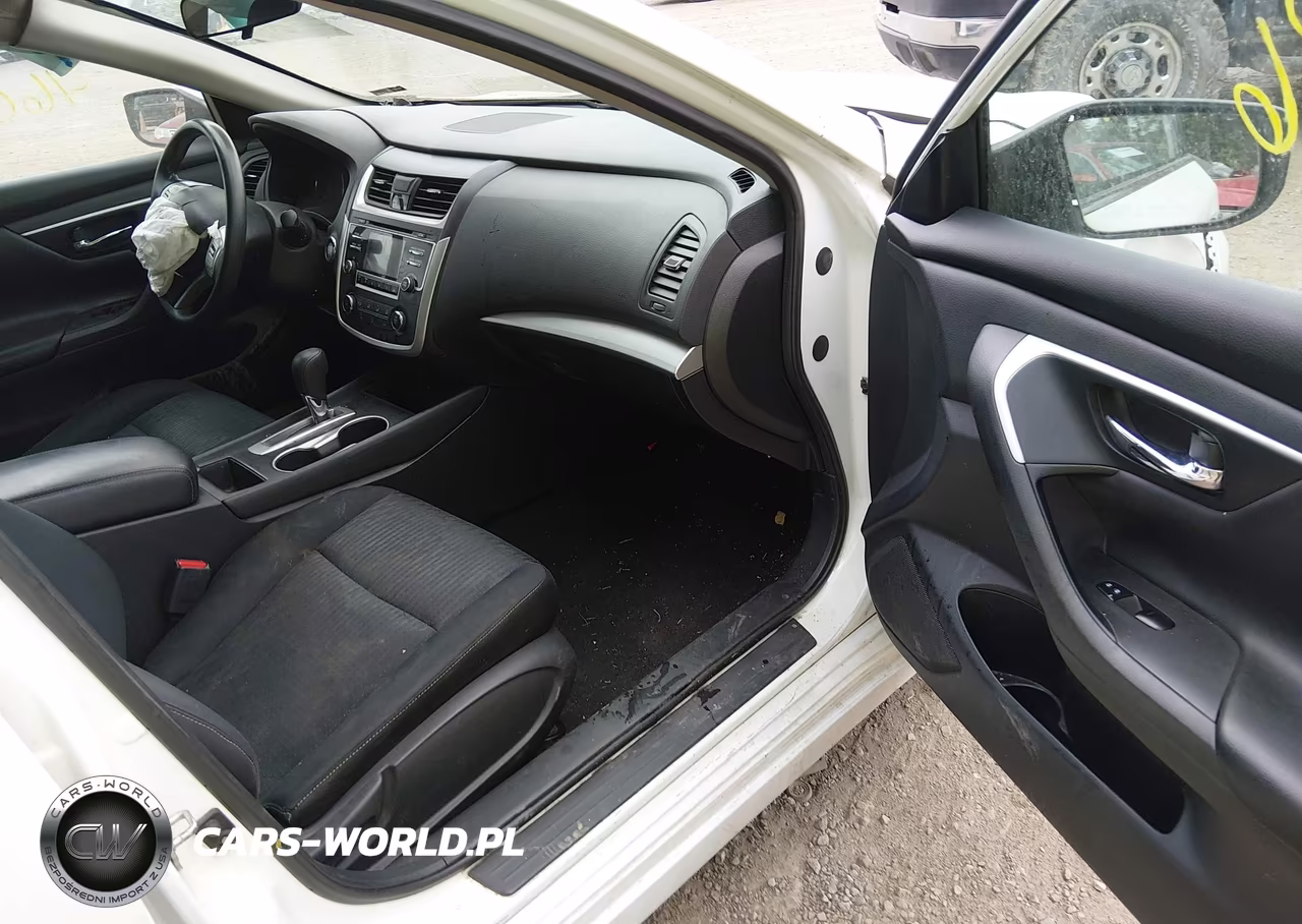 2018 Nissan Altima 2.5 S VIN:1N4AL3AP1JC161682 - 5