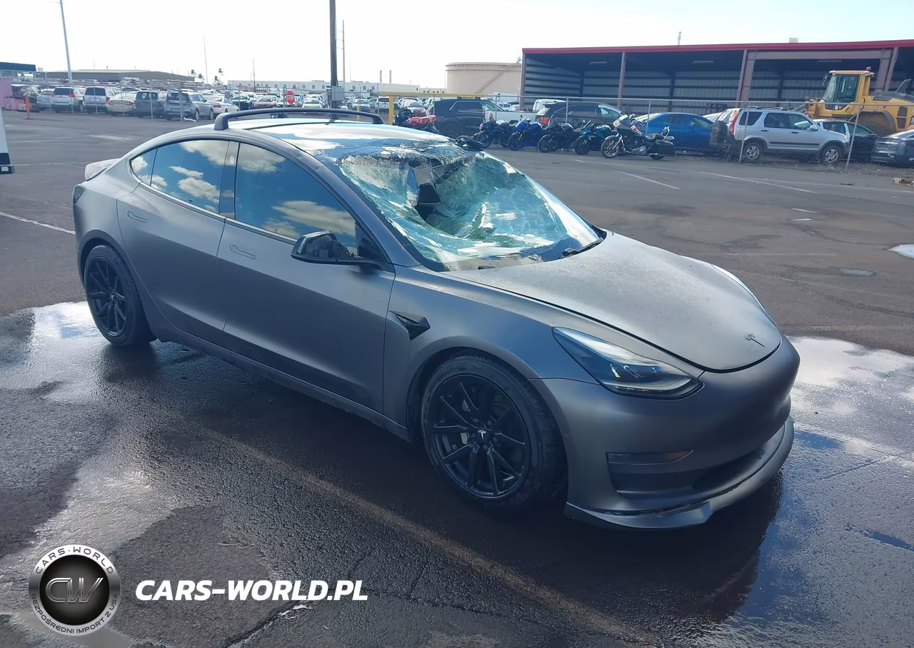 2021 Tesla Model 3 Standard Range Plus Rear-Wheel Drive