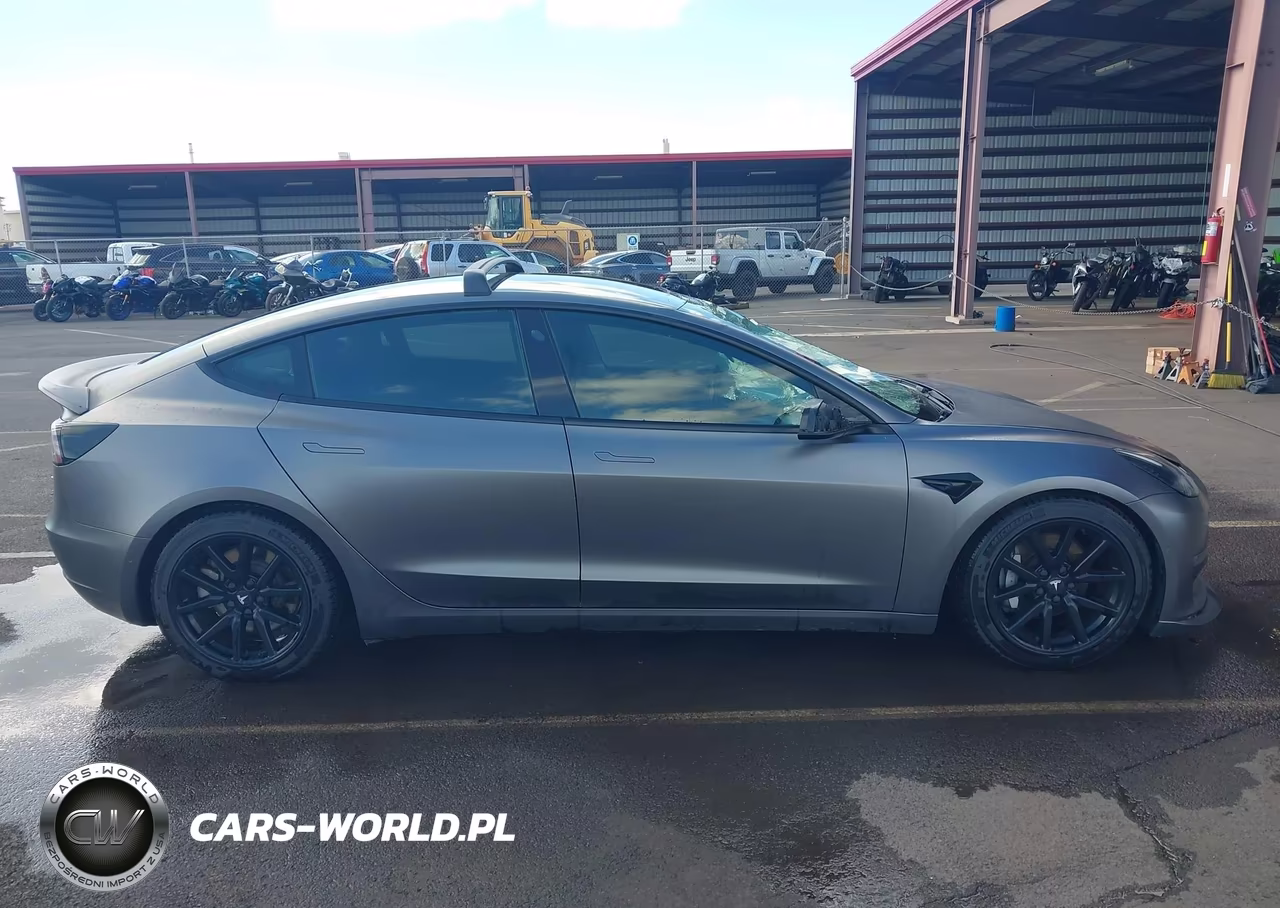 2021 Tesla Model 3 Standard Range Plus Rear-Wheel Drive VIN:5YJ3E1EA3MF052221 - 14
