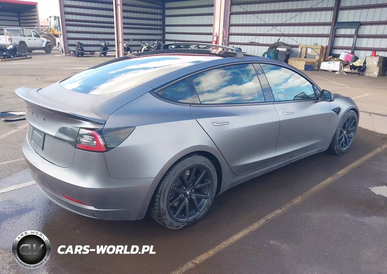 2021 Tesla Model 3 Standard Range Plus Rear-Wheel Drive VIN:5YJ3E1EA3MF052221 - 4