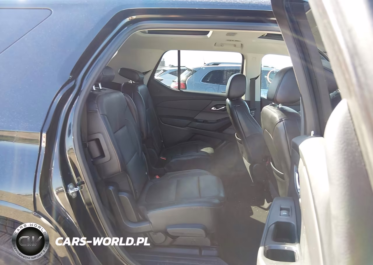 2018 Chevrolet Traverse Premier VIN:1GNEVJKW1JJ104594 - 8