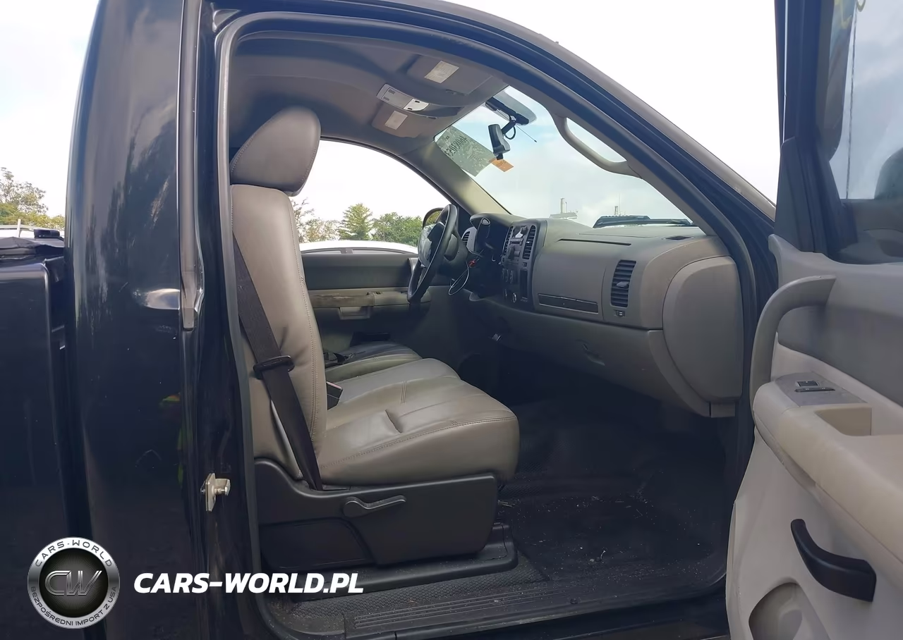 2008 Chevrolet Silverado 1500 Work Truck VIN:1GCEC14XX8Z138145 - 5